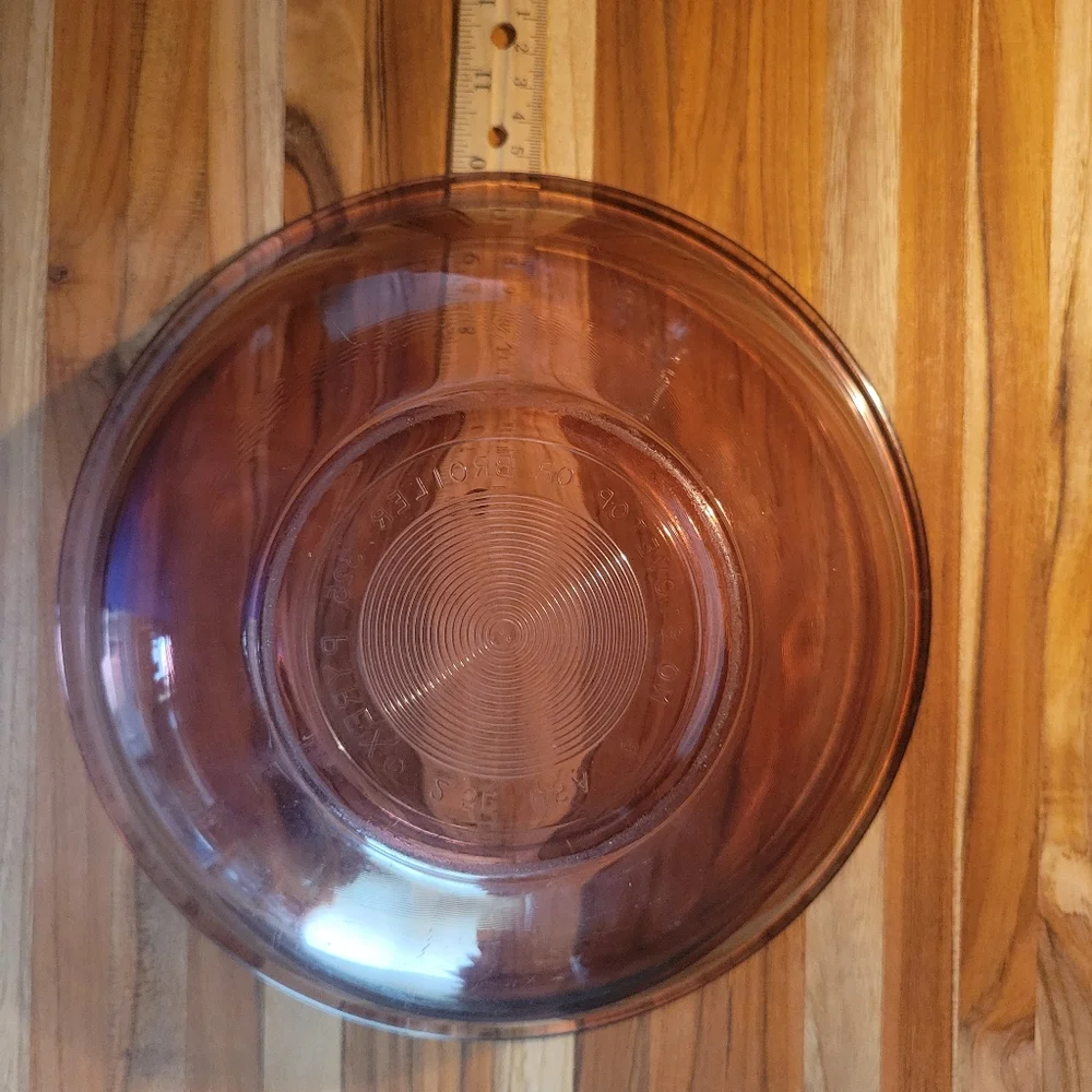 Pyrex Vintage Cranberry Glass‎ Bowl 325 2.5L
